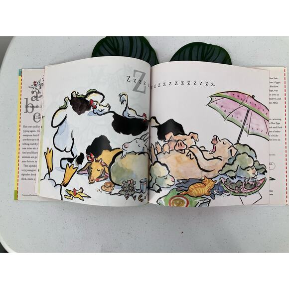Atheneum Click, Clack, Quackity-Quack Alphabet Animal Hardcover Dust Jacket Book - Picture 9 of 10
